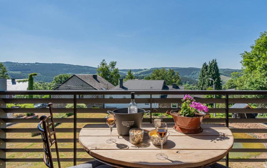 Le Chalet De Pepere Stavelot Buitenkant foto